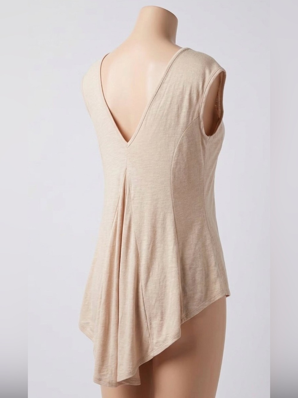 Jessica Simpson Boho Festival Deep V-Back Drape High Low Top Beige Medium VGC